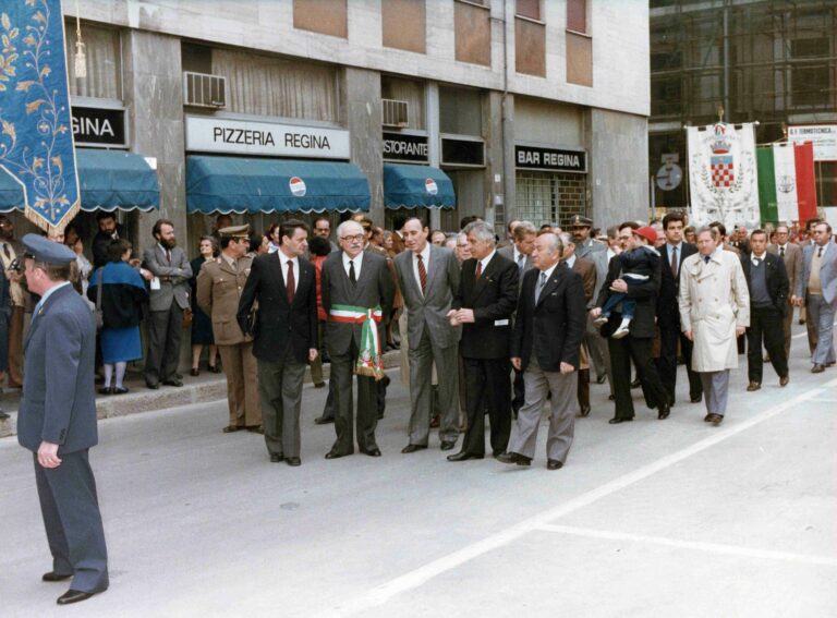 Busto Arsizio-Giornata del Mutilato del lavoro-Associazione Mutilati e invalidi-maggio 1985-003