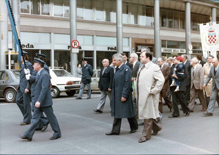 Busto Arsizio-Giornata del Mutilato del lavoro-Associazione Mutilati e invalidi-maggio 1985-011