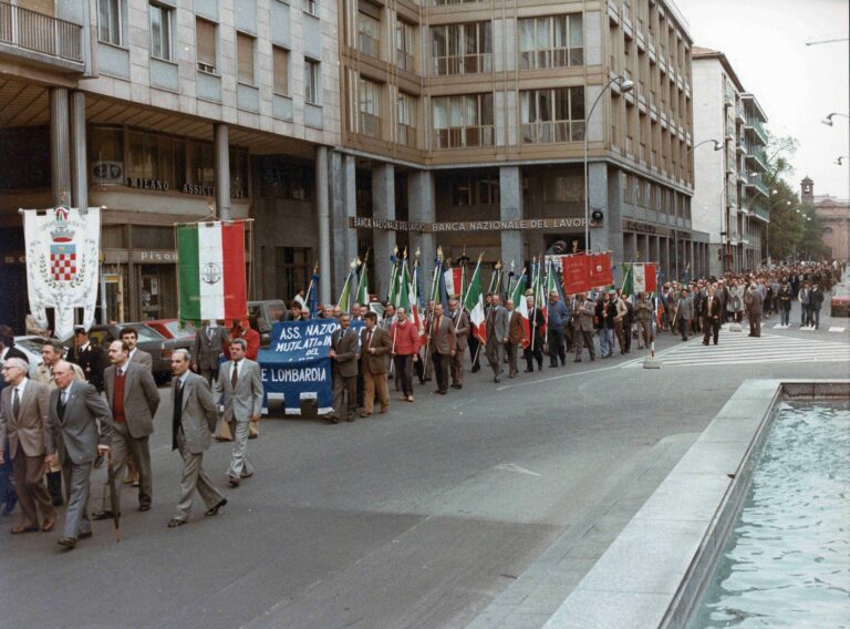 Busto Arsizio-Giornata del Mutilato del lavoro-Associazione Mutilati e invalidi-maggio 1985-015