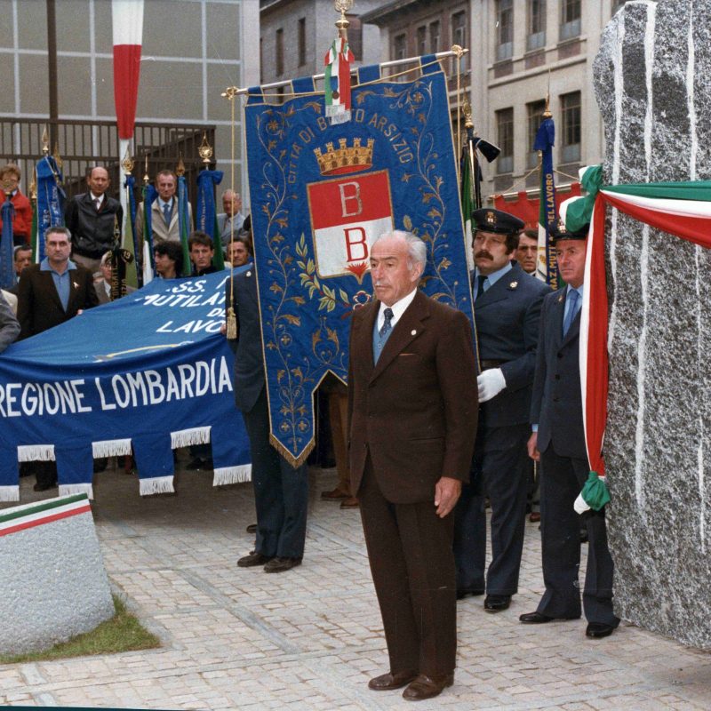 Busto Arsizio-Giornata del Mutilato del lavoro-Associazione Mutilati e invalidi-maggio 1985-017