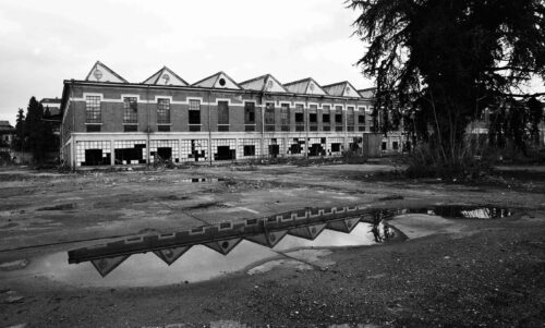 Gianfranco Leva: Cotonificio Cantoni, panoramiche e interni (2003)